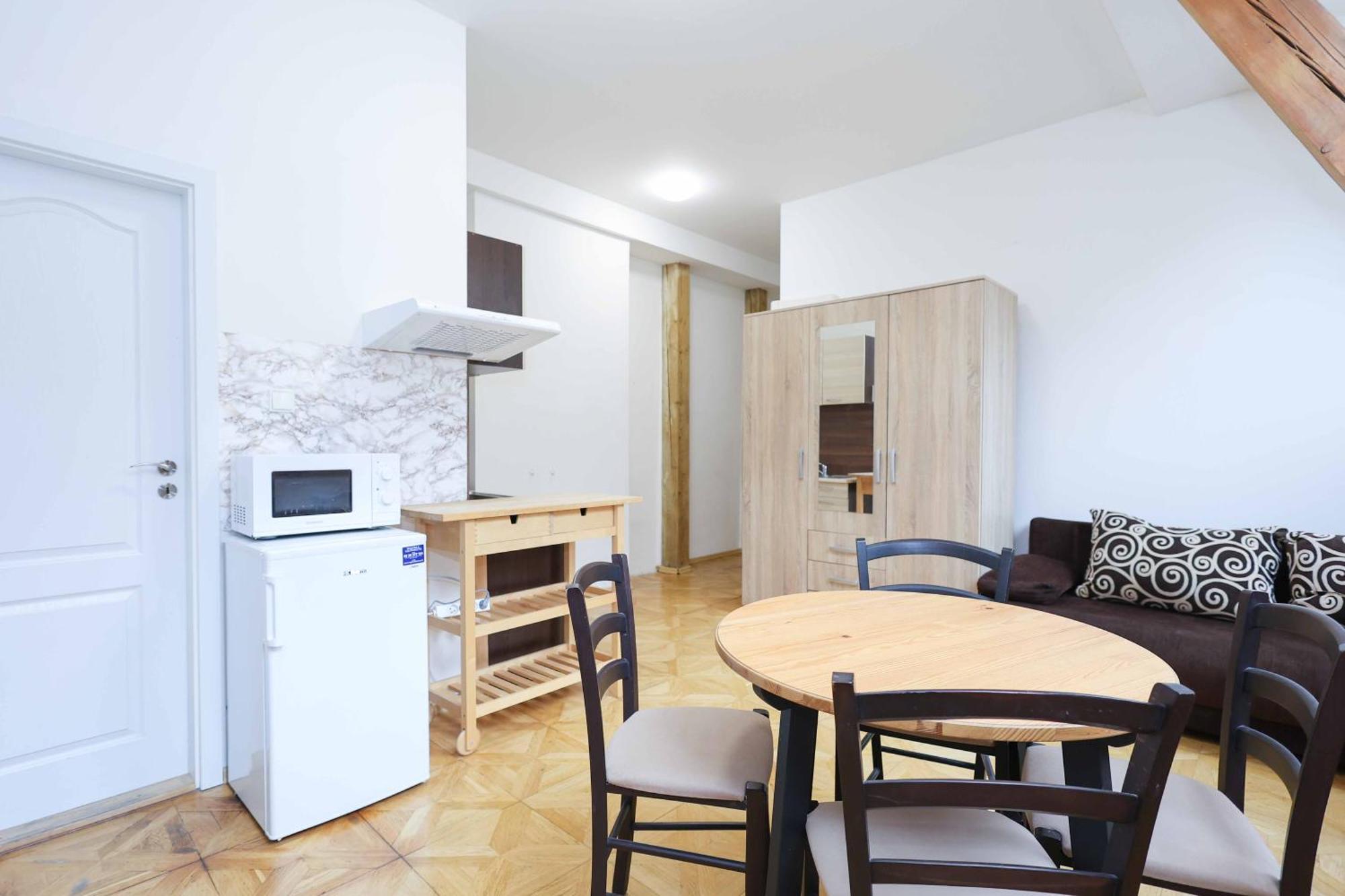 Beethoven Apartments ブラチスラヴァ エクステリア 写真